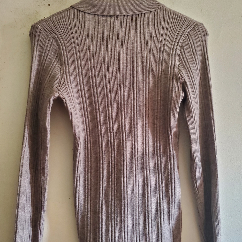 Rihoas Ribbed Cardigan Size Small. - Picture 5 of 9